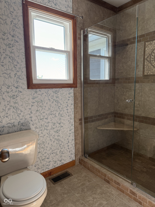Listing Image 52