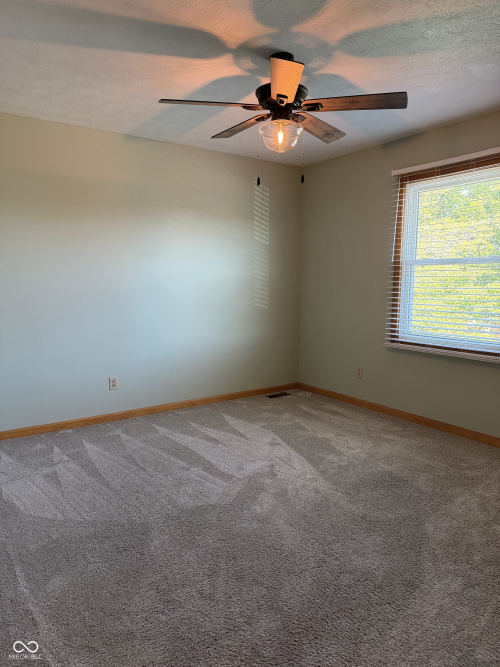 Listing Image 54