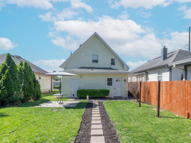 Listing Image 18