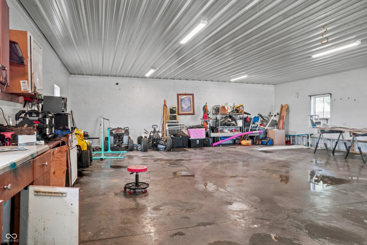 Listing Image 28