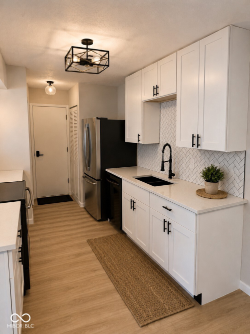 Listing Image 11