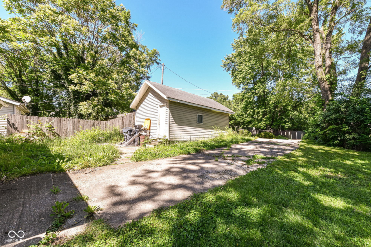 Listing Image 23