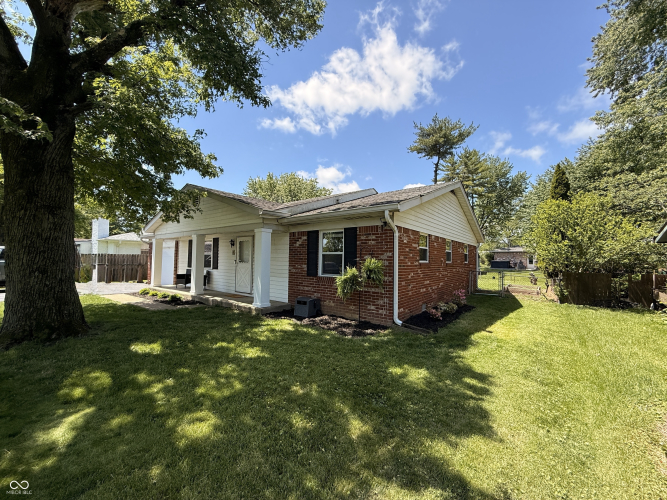 Listing Image 27
