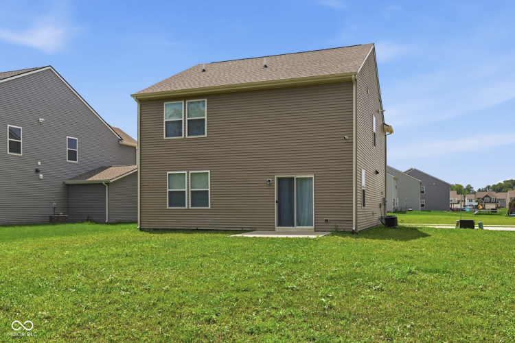 Listing Image 32