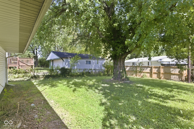 Listing Image 5