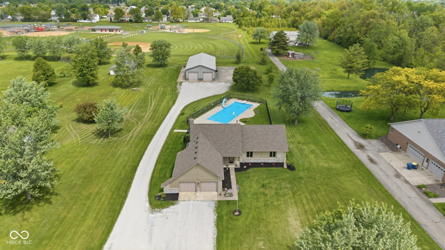 Listing Image 42