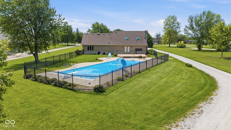 Listing Image 53