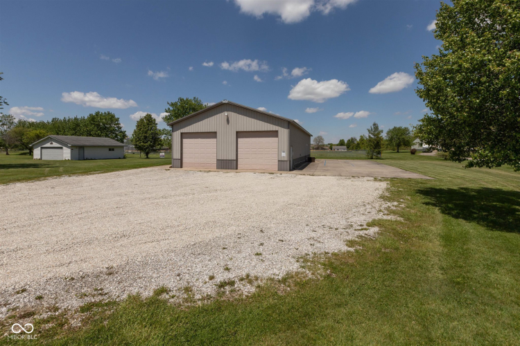 Listing Image 56