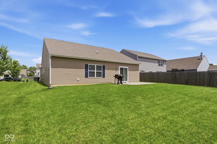 Listing Image 27