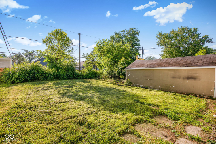 Listing Image 38