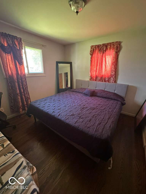 Listing Image 17
