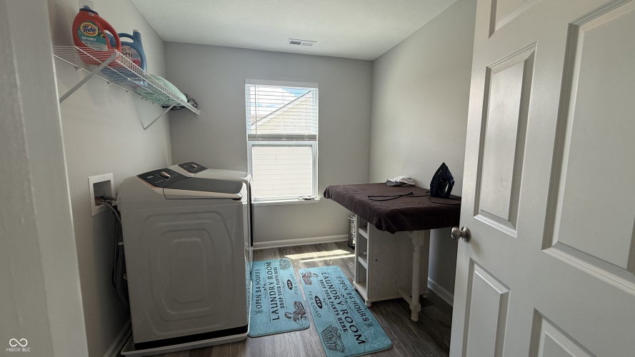 Listing Image 78