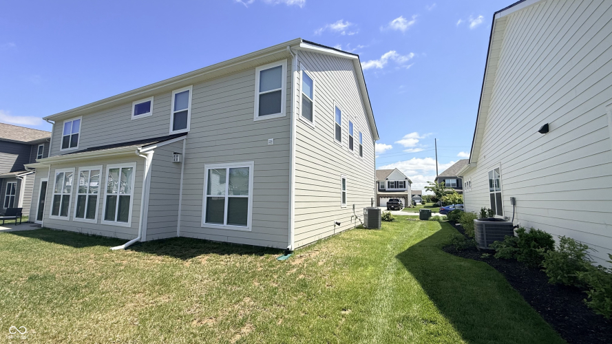 Listing Image 85