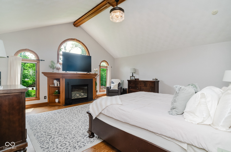 Listing Image 39