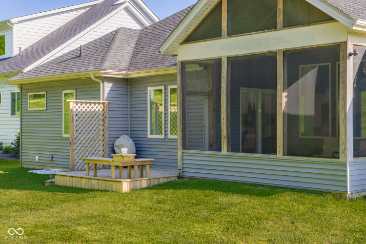 Listing Image 79