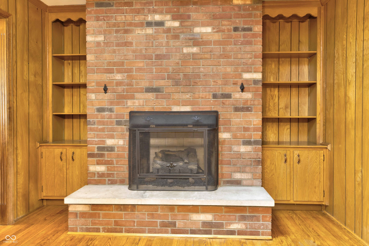 Listing Image 29