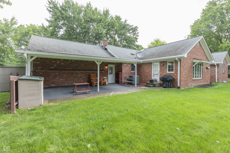 Listing Image 42