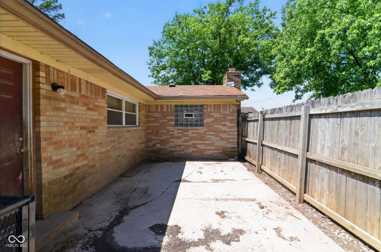 Listing Image 29