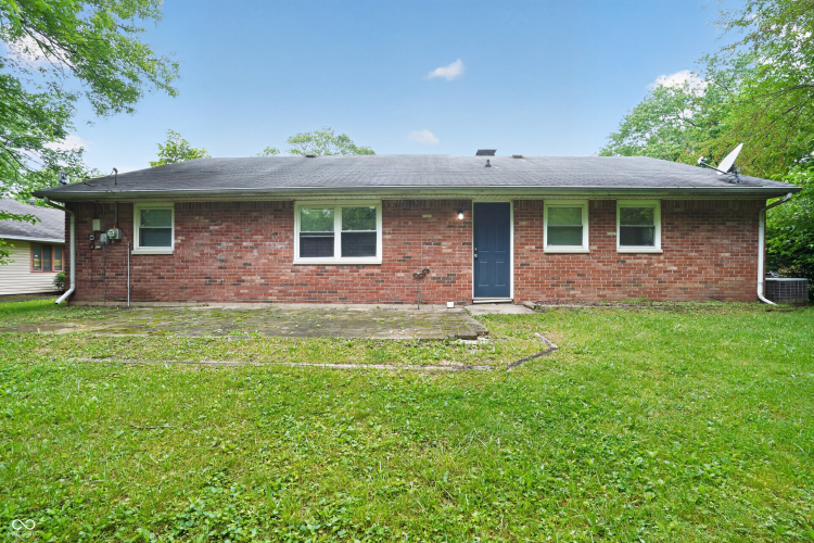 Listing Image 5