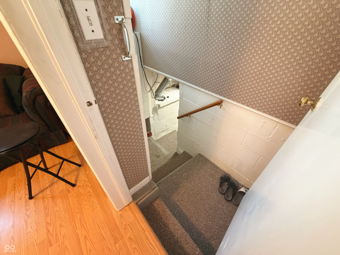 Listing Image 22