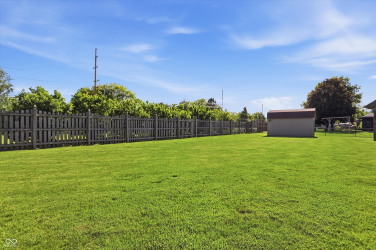 Listing Image 33
