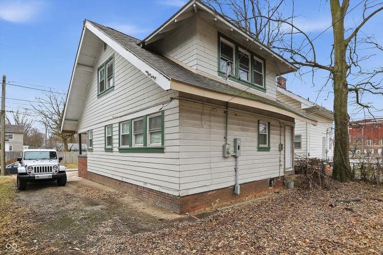 Listing Image 29