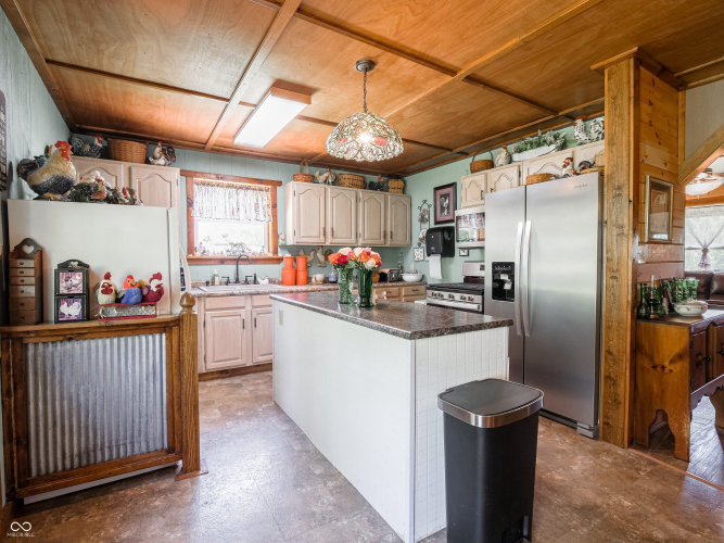 Listing Image 19