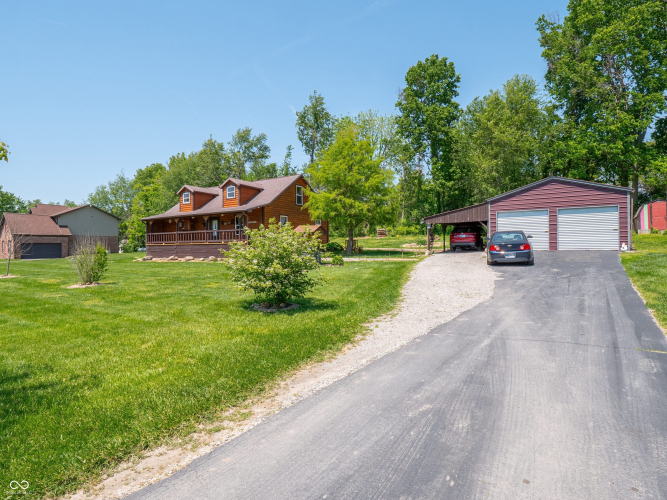 Listing Image 4
