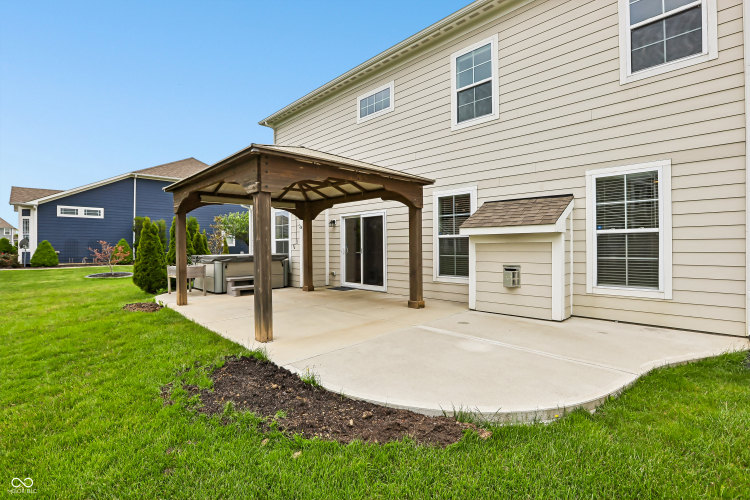 Listing Image 52