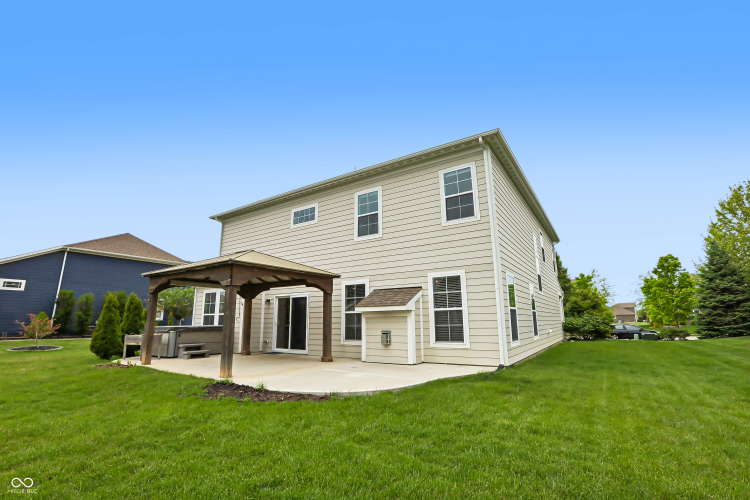 Listing Image 53
