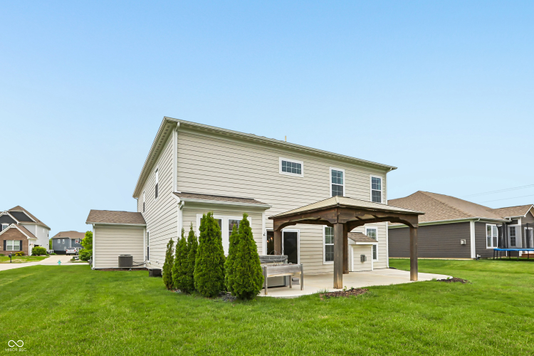 Listing Image 54