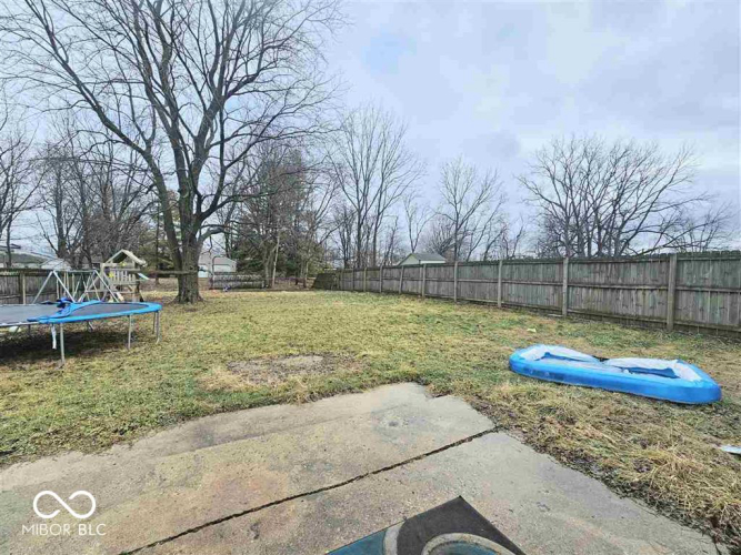 Listing Image 18