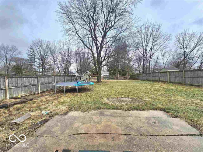 Listing Image 19