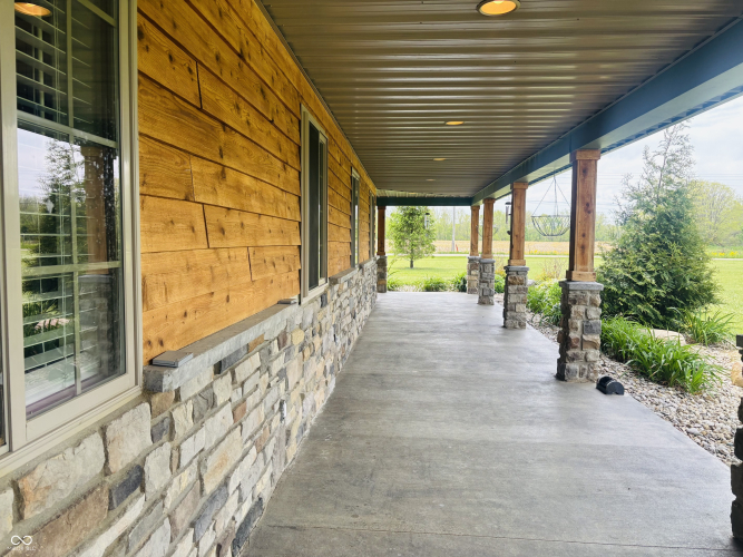 Listing Image 75