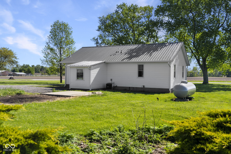 Listing Image 29