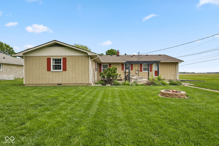Listing Image 35