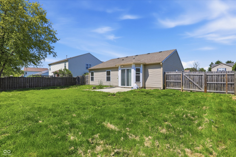 Listing Image 20