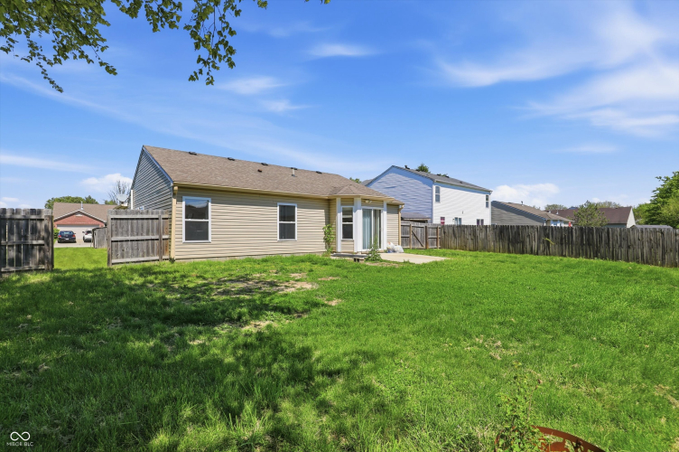 Listing Image 21