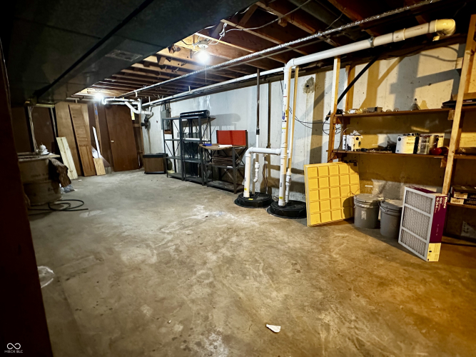 Listing Image 25