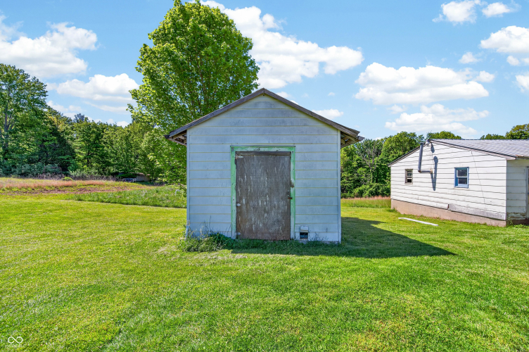 Listing Image 50
