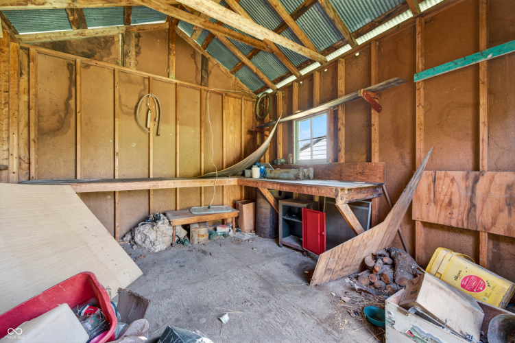 Listing Image 52