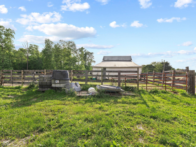 Listing Image 34