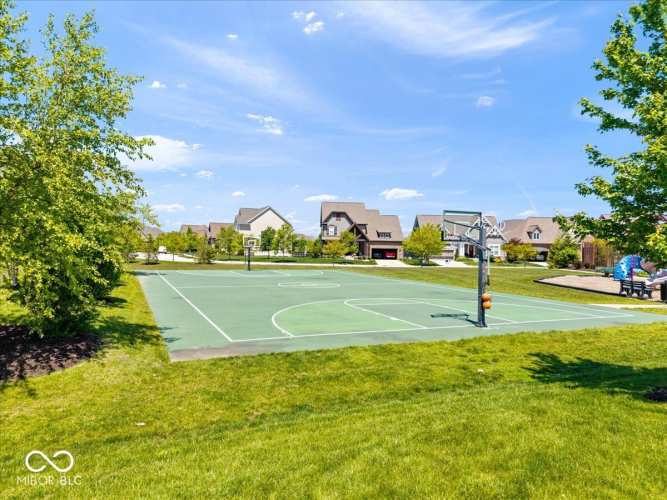 Listing Image 59