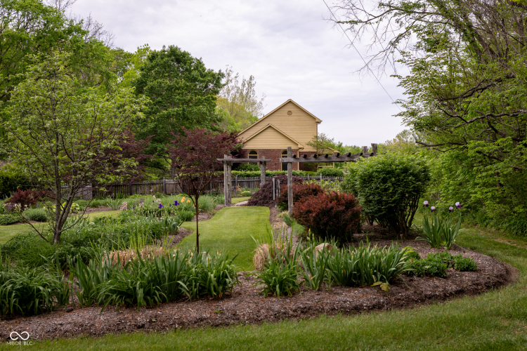 Listing Image 27