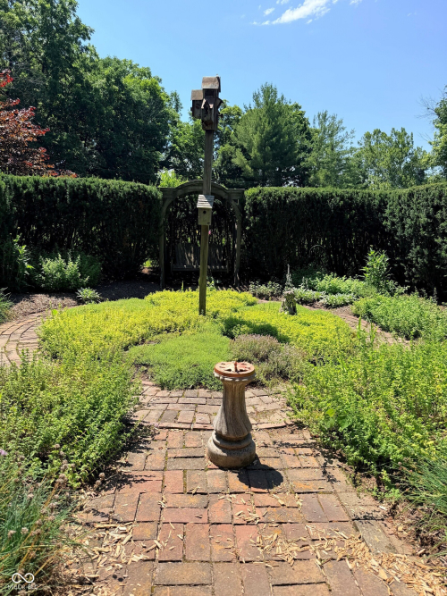 Listing Image 35