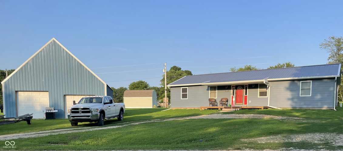 Listing Image 3