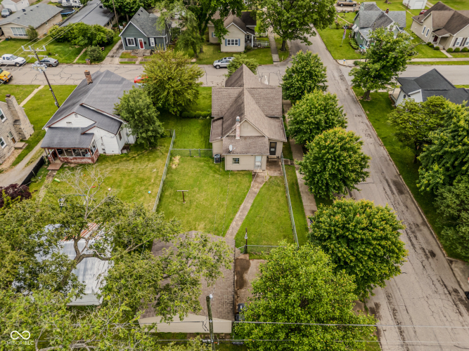Listing Image 6