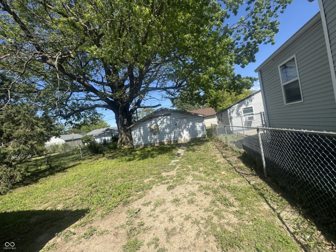 Listing Image 2