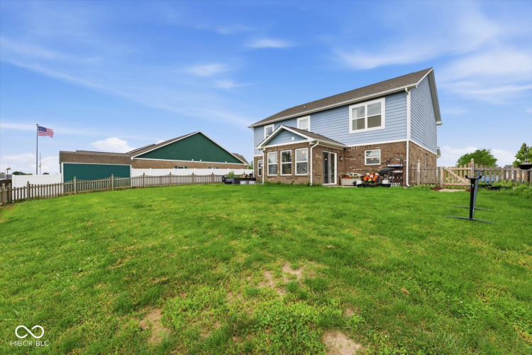 Listing Image 42