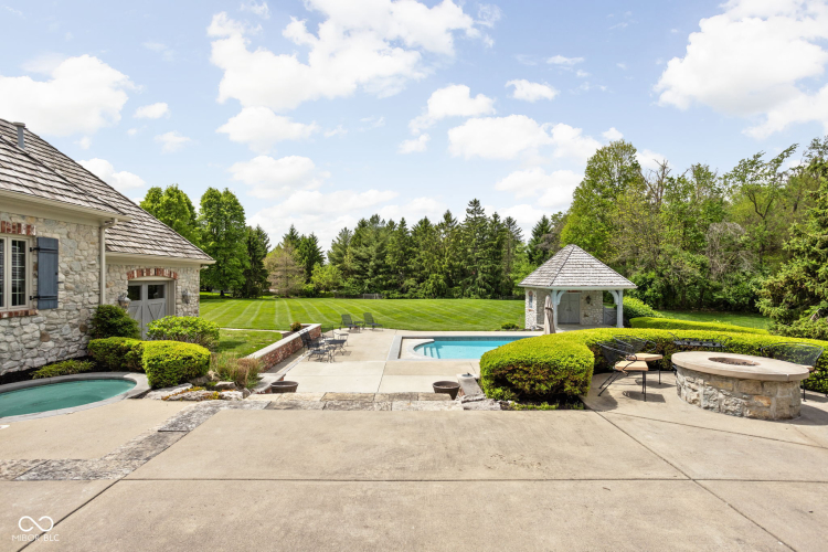 Listing Image 52